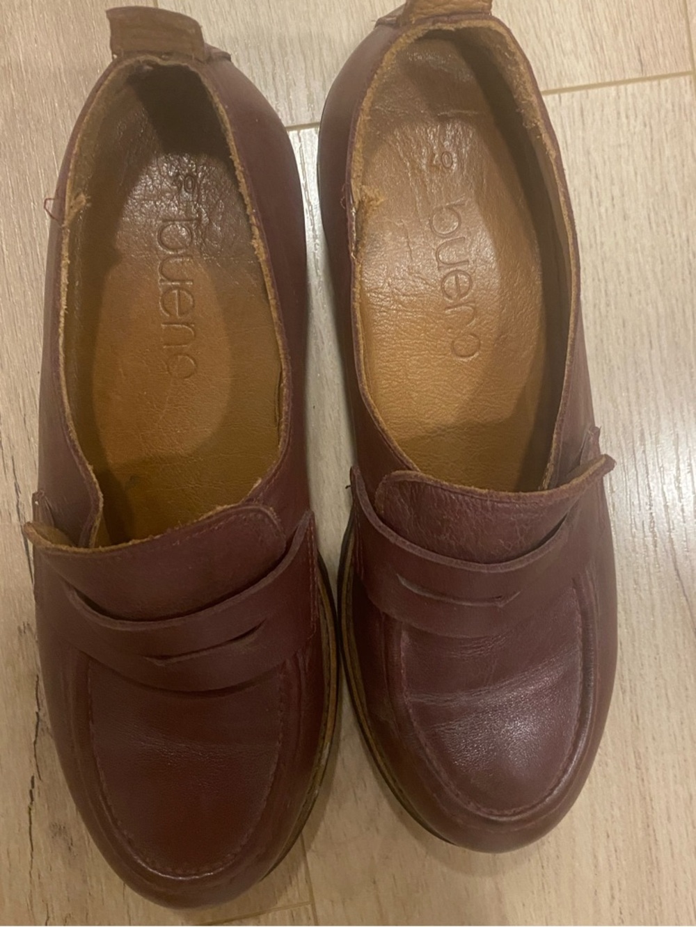 Bueno Women's Burgundy Penny Loafers